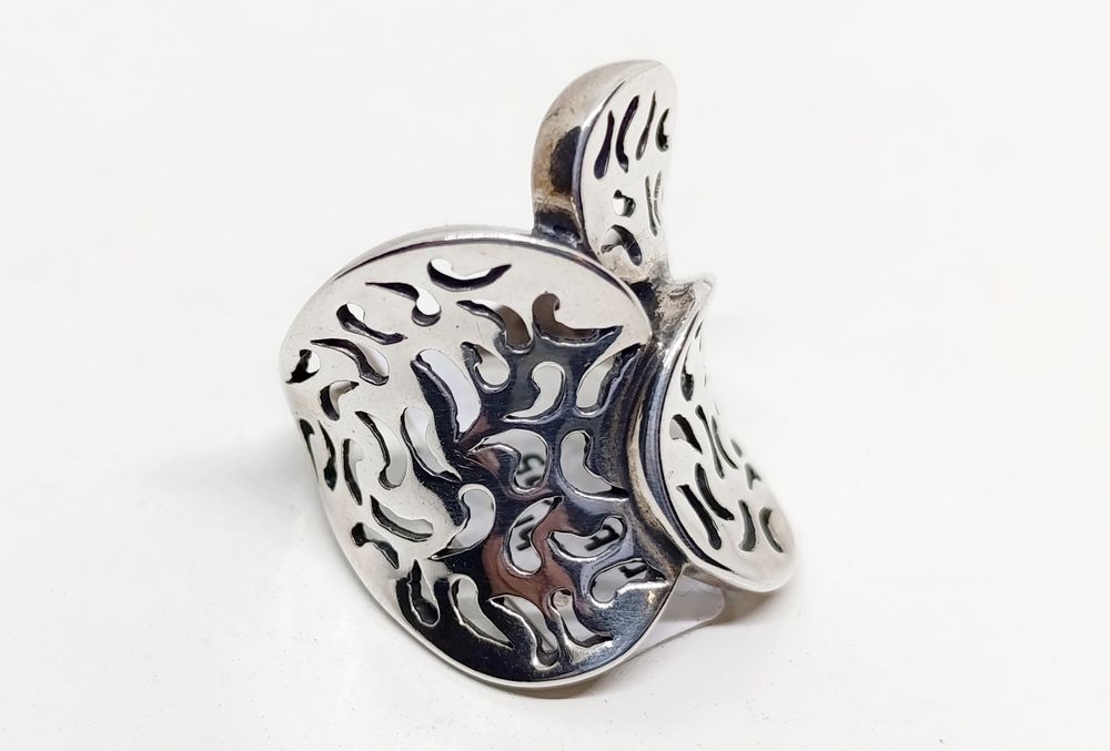 Pierścionek srebrny ażurowy rozmiar 16