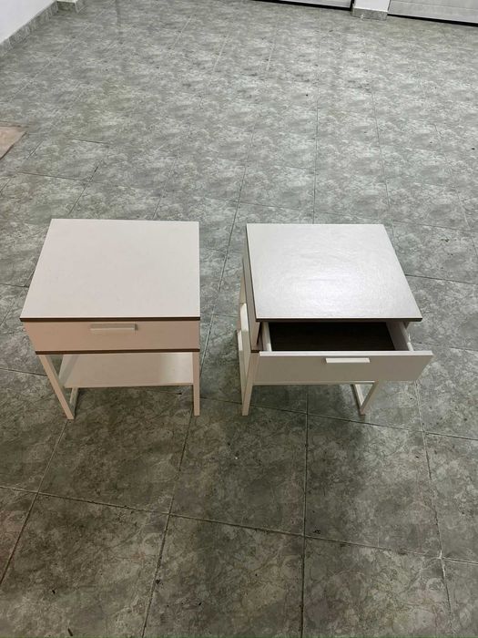 Conjunto Mesa de cabeceira