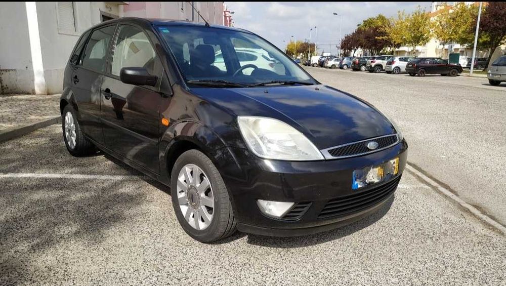 FORD FIESTA 1.4 TDCi GHIA 5 Portas