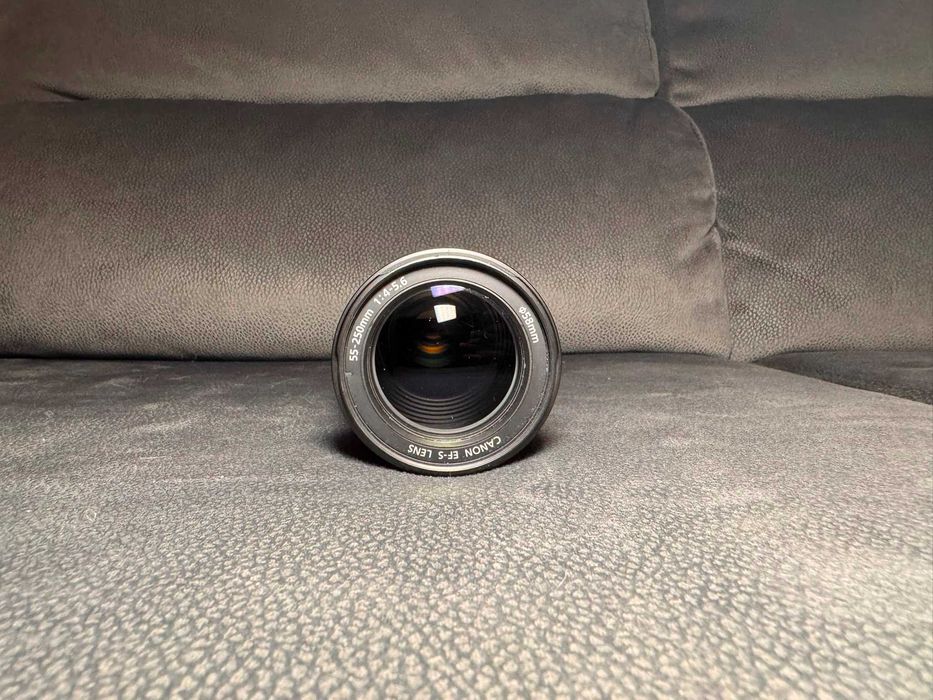 Objetiva Canon EF 55-250 F4-5.6