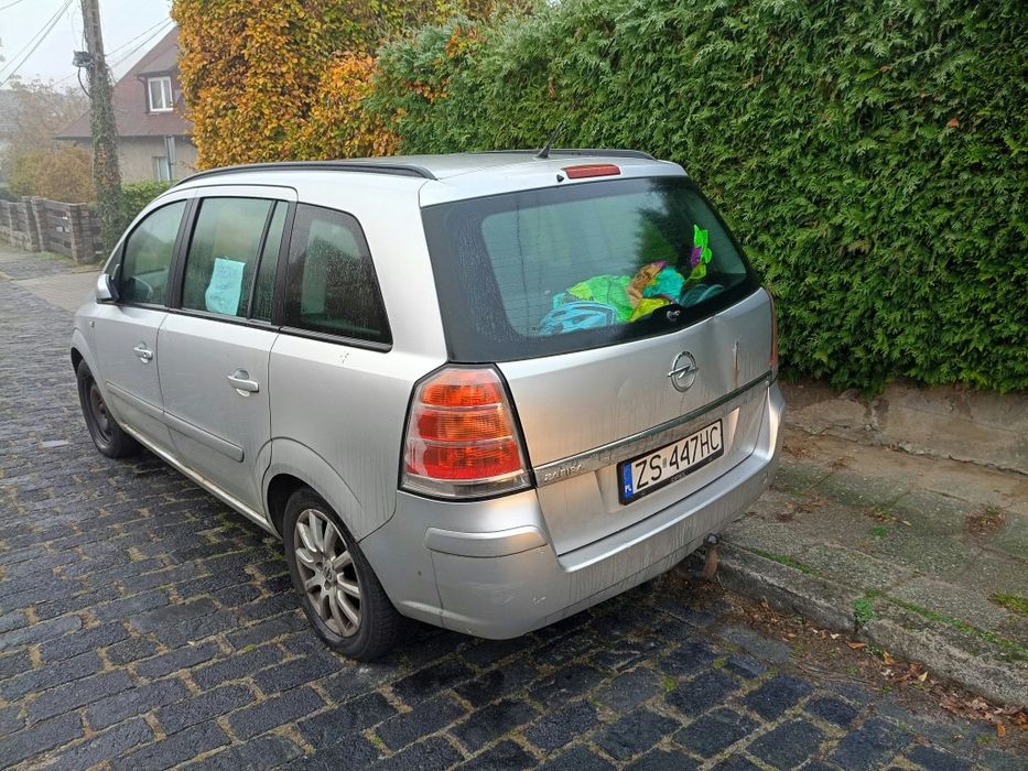Opel Zafira 7 osobowy