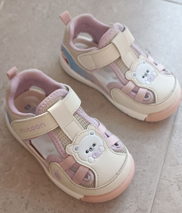 Босоніжки Mutoon для дівчинки 19 розмір