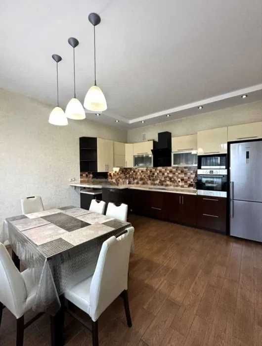 Аренда дом 4к 200м2 6 соток Борислава Брондукова / Науки / Неоплаза