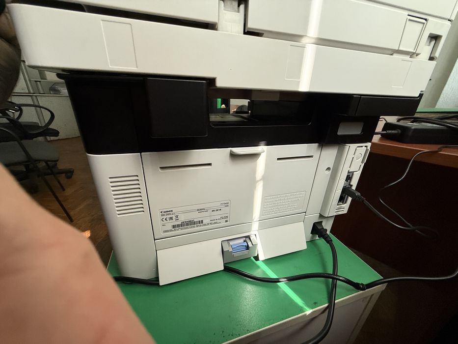 Продам Canon i-SENSYS MF421dw багатофункціональний лазерний принтер