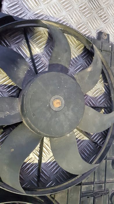 Audi A3 8P Obudowa Wentylatora Wentylator