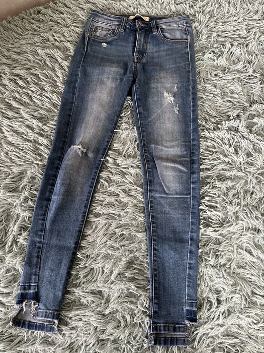 Жіночі джинси (7шт)