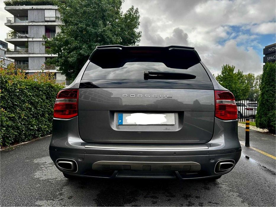 Porsche Cayenne — fotografia 12