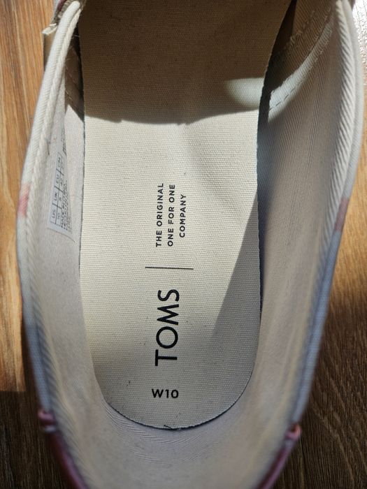 Buty marki TOMS 42