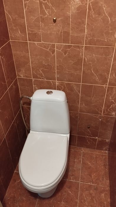 Сдам трёх комнатную квартиру в районе 2 ой городской больницы