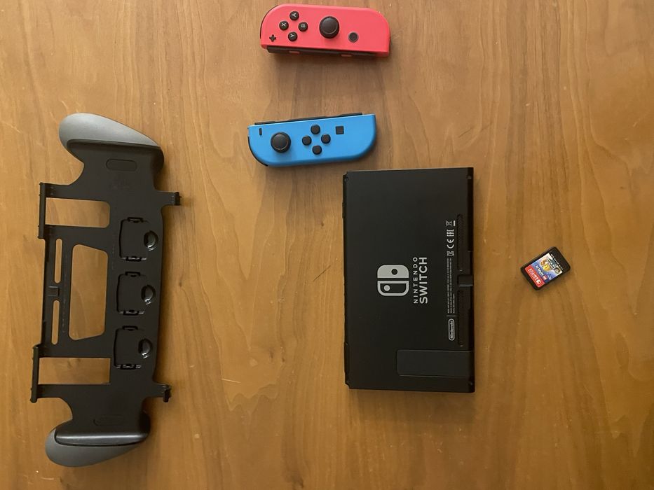 Nintedno Swich z Grą  Lego Worlds