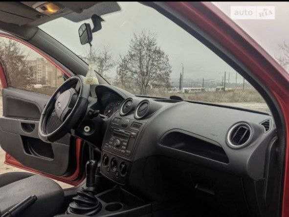Продам Ford Fiesta