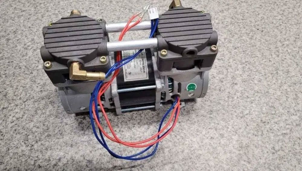 Nowa sprężarka bezolejowa, Kompresor bezolejowy pompa powietrza silnik