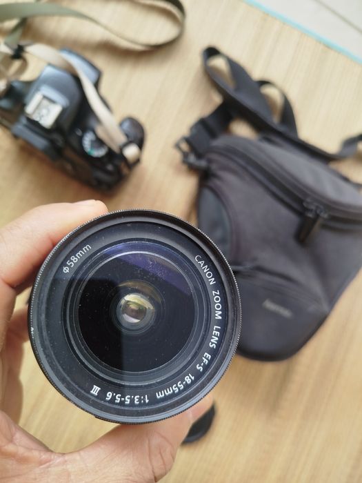 Canon 1100d + 18-55mm + memory card + camera bag64750549718017124