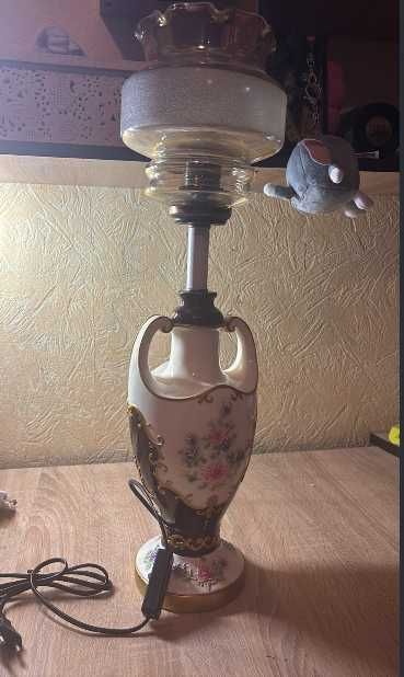 великий порцеляновий світильник біля 65см