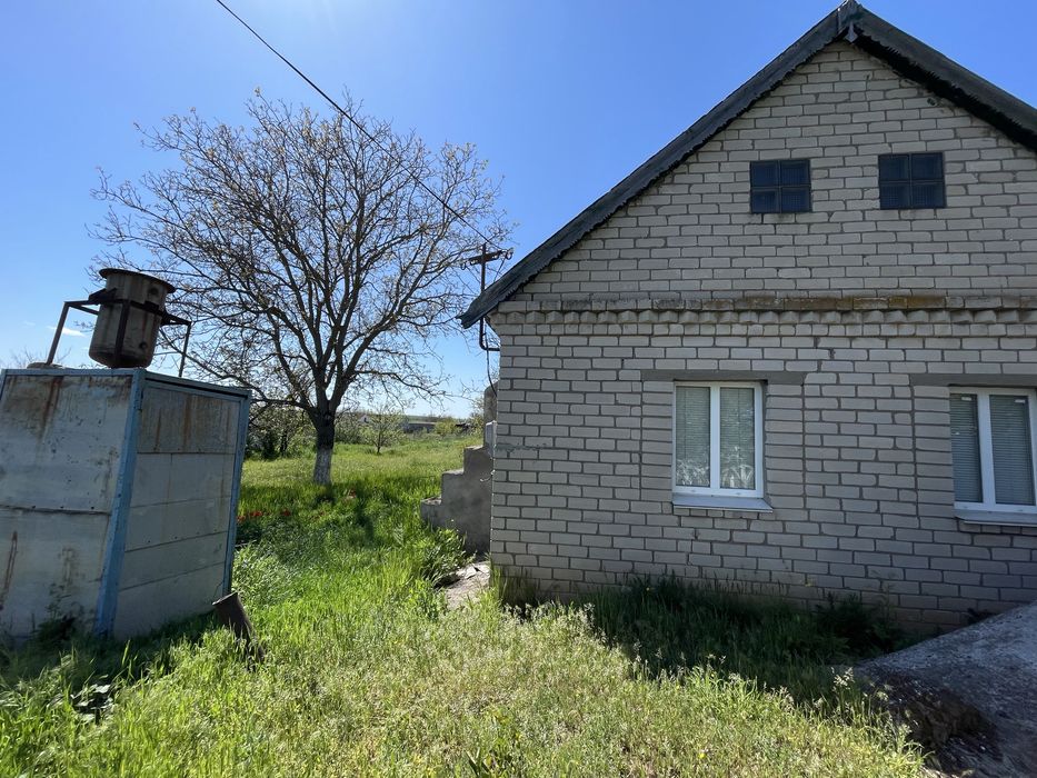Продам будинок , смт Березанка