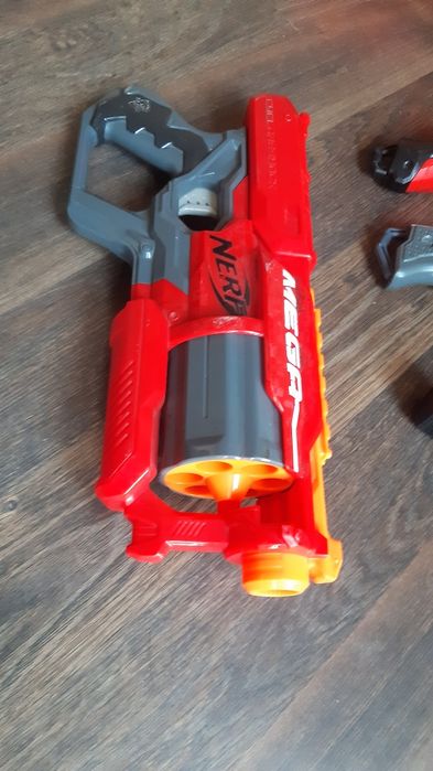 Pistolety NERF całą kolekcje