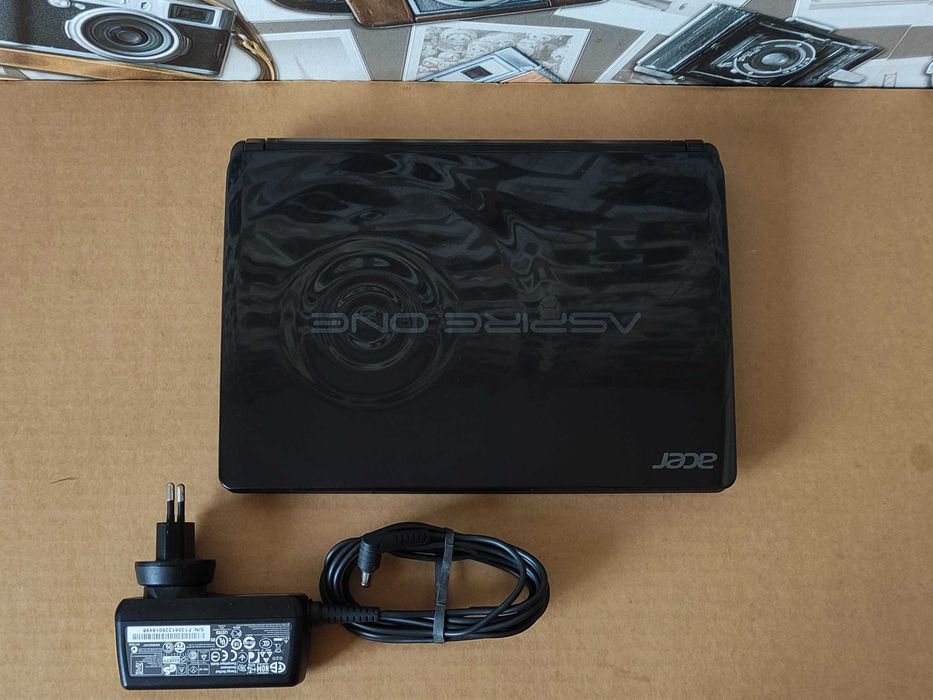 Компактний нетбук Acer_Мощний Intel (4 ядра)_4 ГБ_320 ГБ_Батарея 4 год