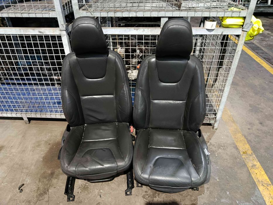 Conjunto de bancos VOLVO S60 II (134)