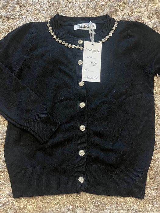 Sweter nowy dziewczęcy