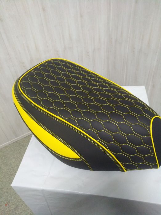 Перетяжка, ремонт мото сидений, скутер, чоппер, крузер, ретро и т.д.