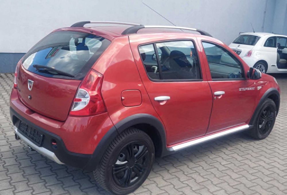 Bardzo ładna Sandero Stepway 1.6 KLIMA !