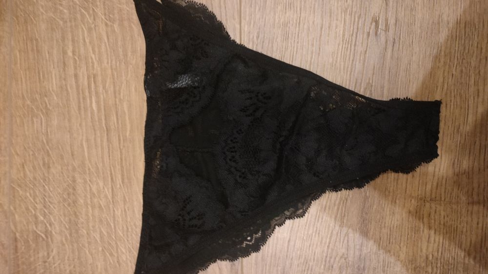 Zestaw 2 sztuki figi damskie czarne nowe rozmiar S