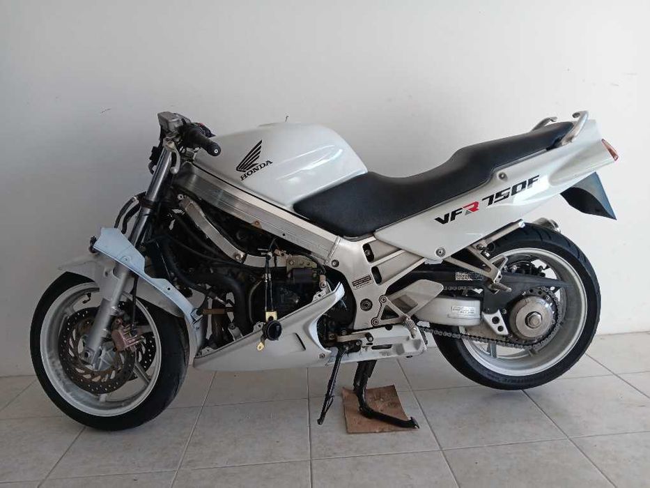 Peças Honda VFR750
