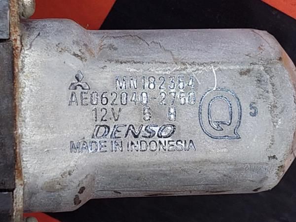 Elevador vidros frente direito MITSUBISHI L 200 / Triton Pick Up (KA_T