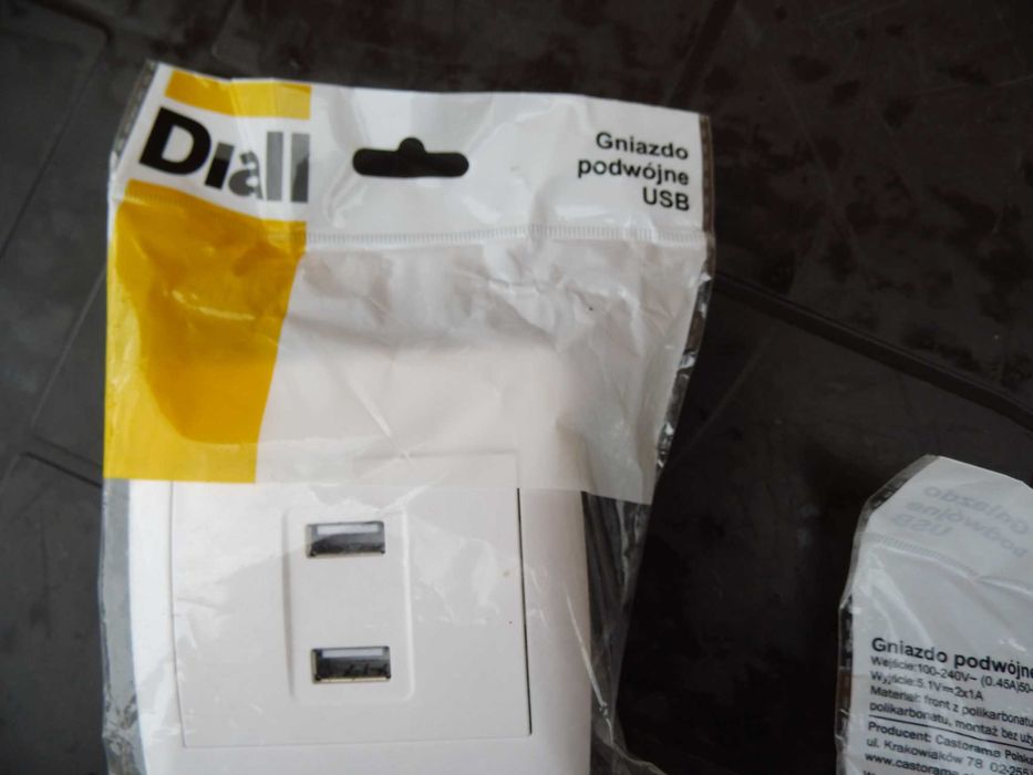 Gniazdo podwójne USB 5.1 V