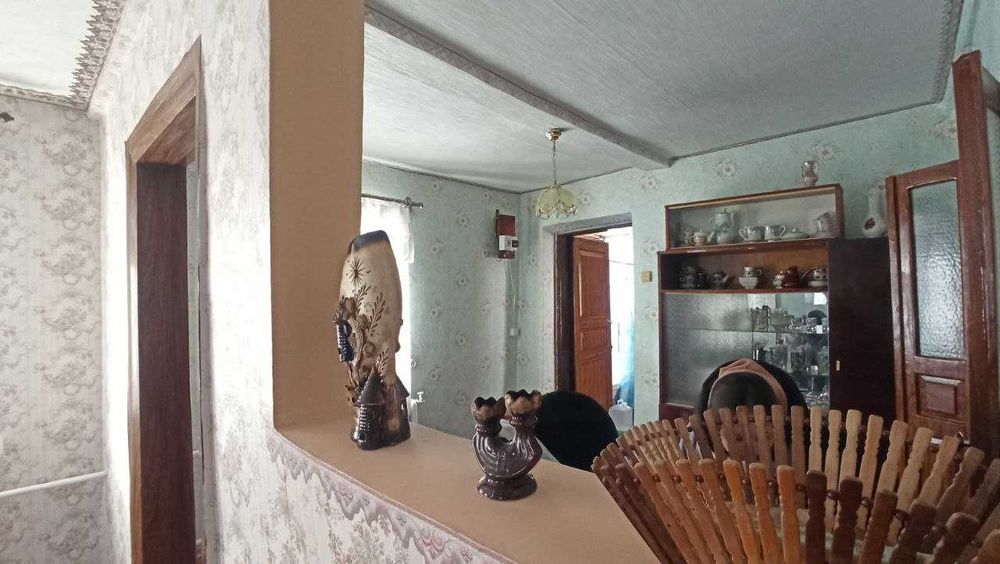 Невеликий будинок на 3 кім. в Малій Данилівці, з газом та зручностями.