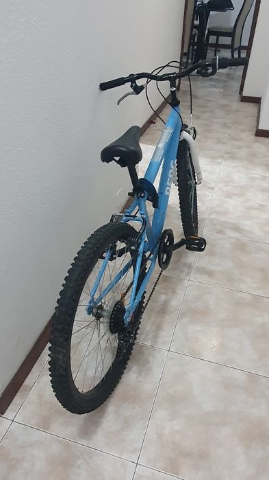Bike/Berg/azul airborne