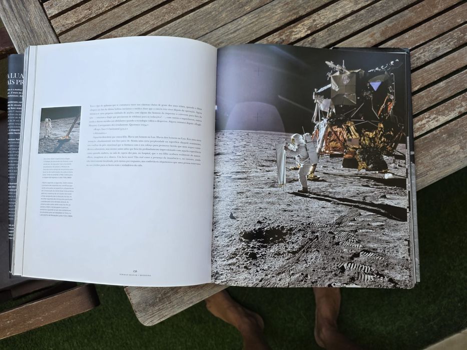 Livro MOONFIRE sobre a ida á Lua