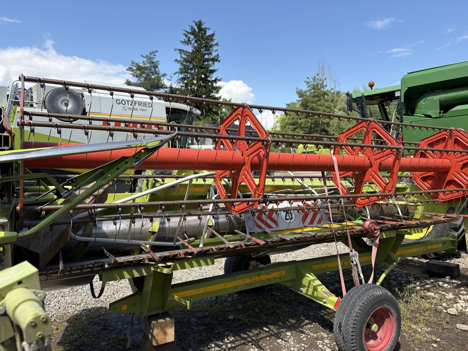 Claas Lexion 440.