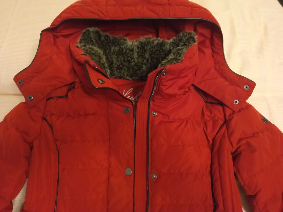 Куртка , пух, перо. Розмір S, 42 укр