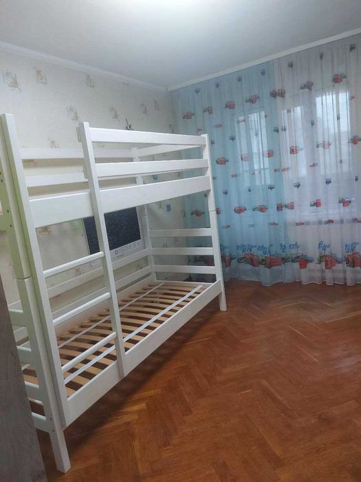 Здам 3-кімнатну квартиру в центрі міста