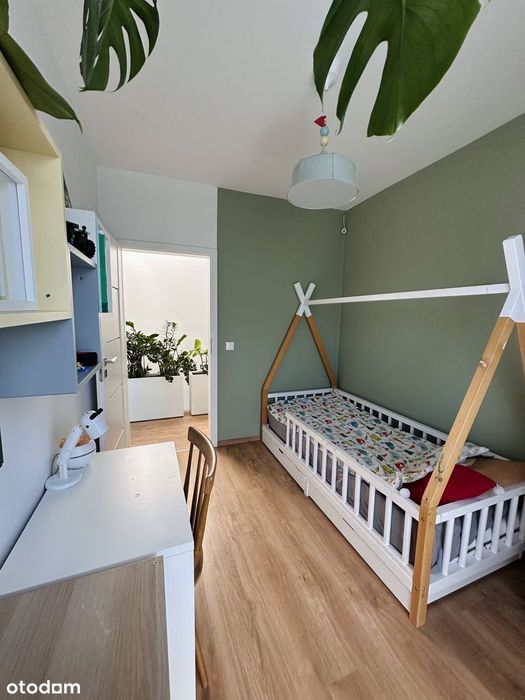 93 m² | Ogród 130 m² | Taras na dachu | Pompa ciepła | 11 min do Rynku