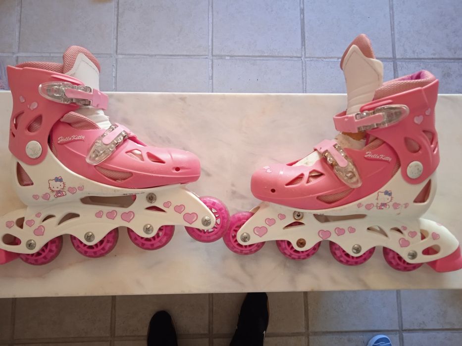 Patins em linha da HELLO KITY com pouco uso