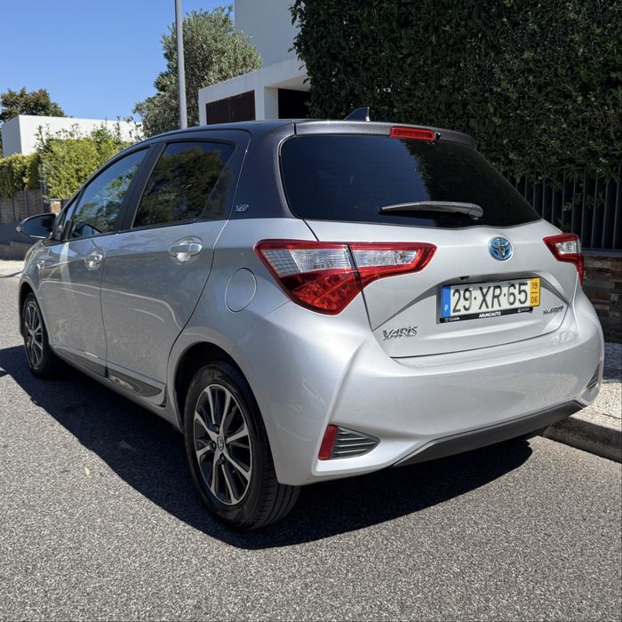 Toyota Yaris 1.5 Hybrid 2019 *DESDE 199€ MêS*