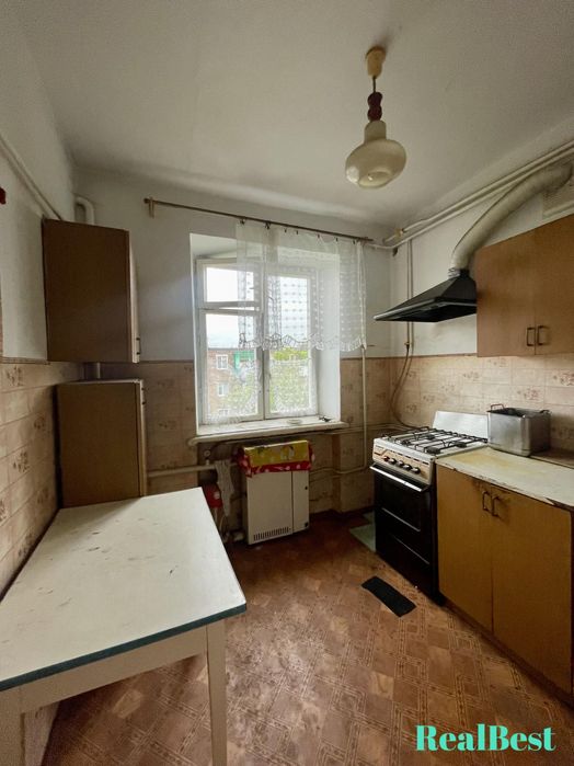 Продаж / Квартира / Заводська, Оженін