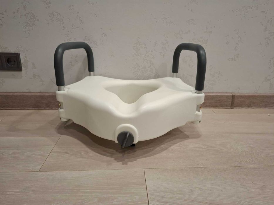 Накладка на унітаз.