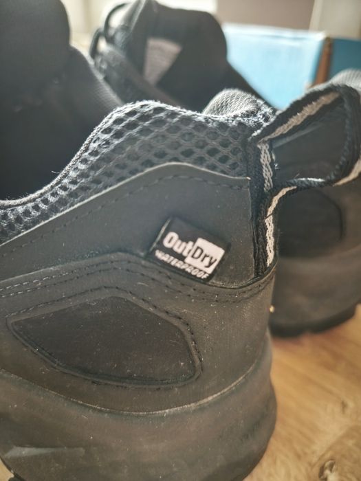 Buty treking Columbia Peakfreak II OutDry czarne  28,5 cm