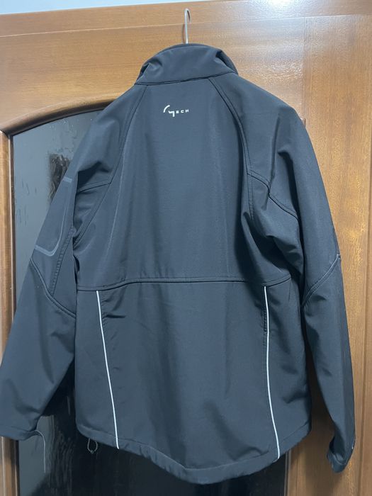 Kurtka Softshell