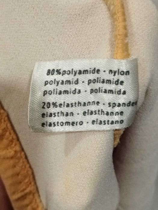 Kostium kąpielowy jednoczęściowy Cacharel rozm. 80B/42