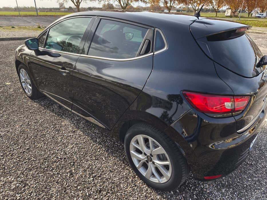 Renault Clio 1.5 DCI limited