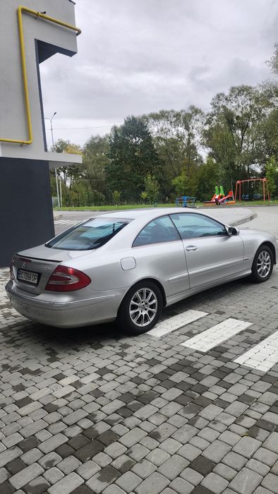 Mersedes- Benc CLK  W 209