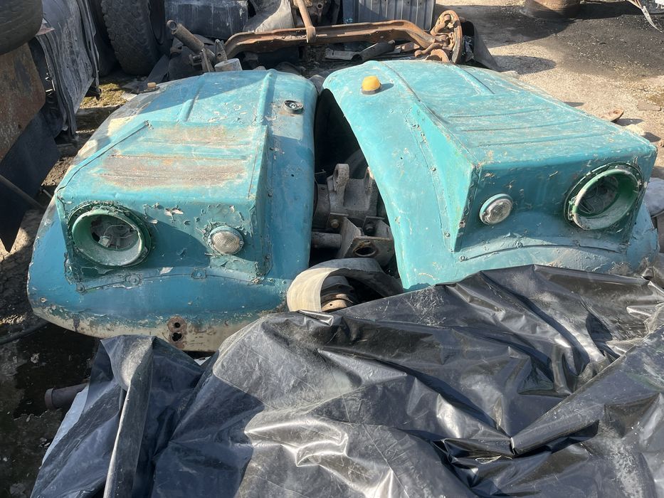 Крила обліцовка кабіни решітка боковина Краз 256