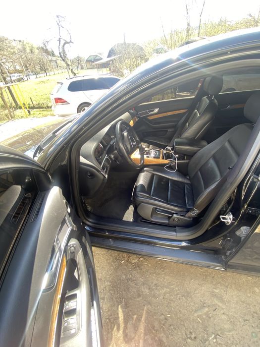 Продам AUDI A6C6