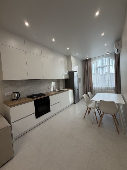 Сдам 1ую квартиру ЖК Авиньон, Дача Ковалевского.Газ.Паркинг