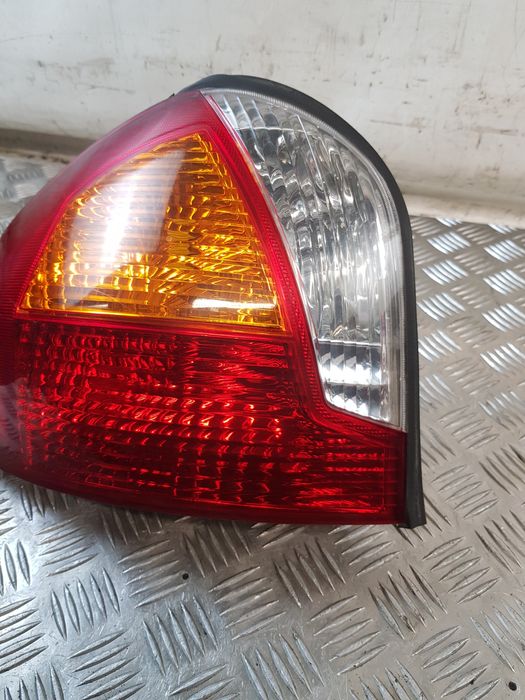 Lampa Depo Lewa Tył 083211928L Hyundai Santa Fe I 02R- Europa