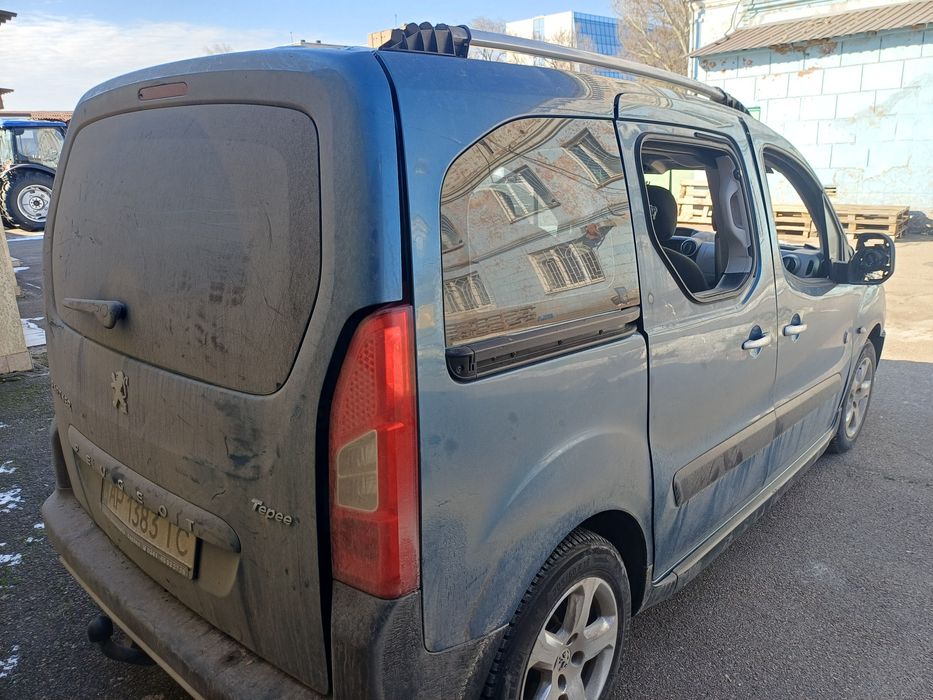 Продам  Peugeot Partner 2011р.